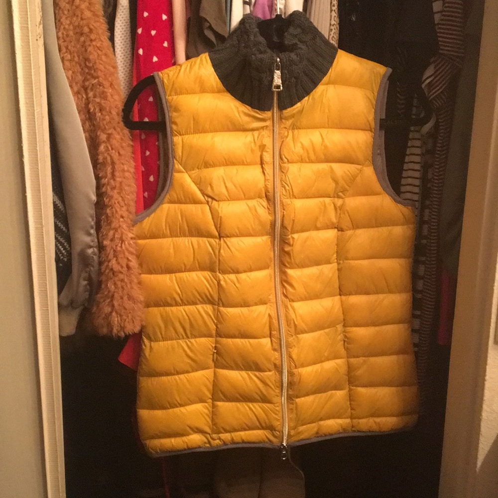Yellow Vest